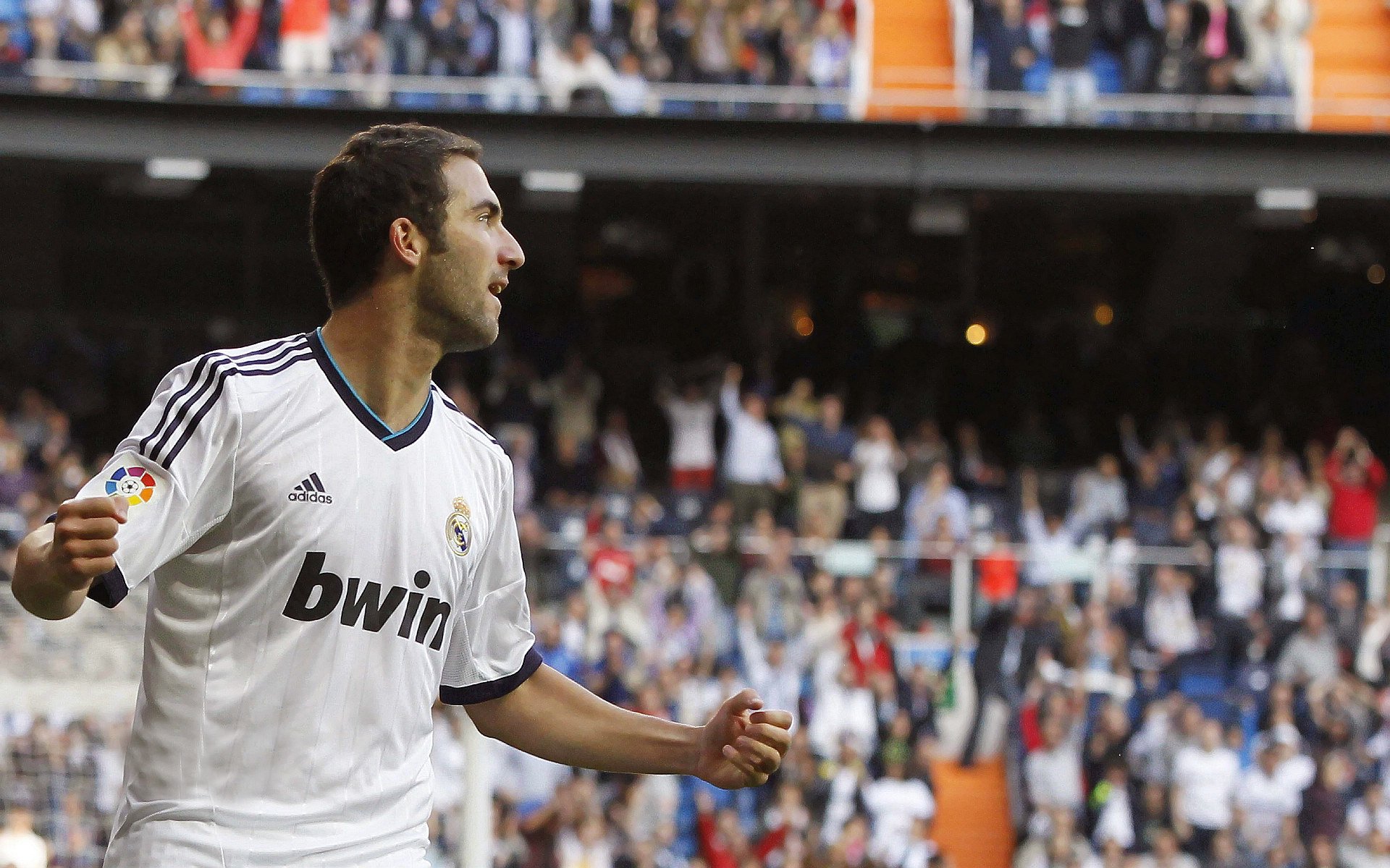 女足比赛赛场风云再起，惊艳瞬间连连，女足的比赛视频